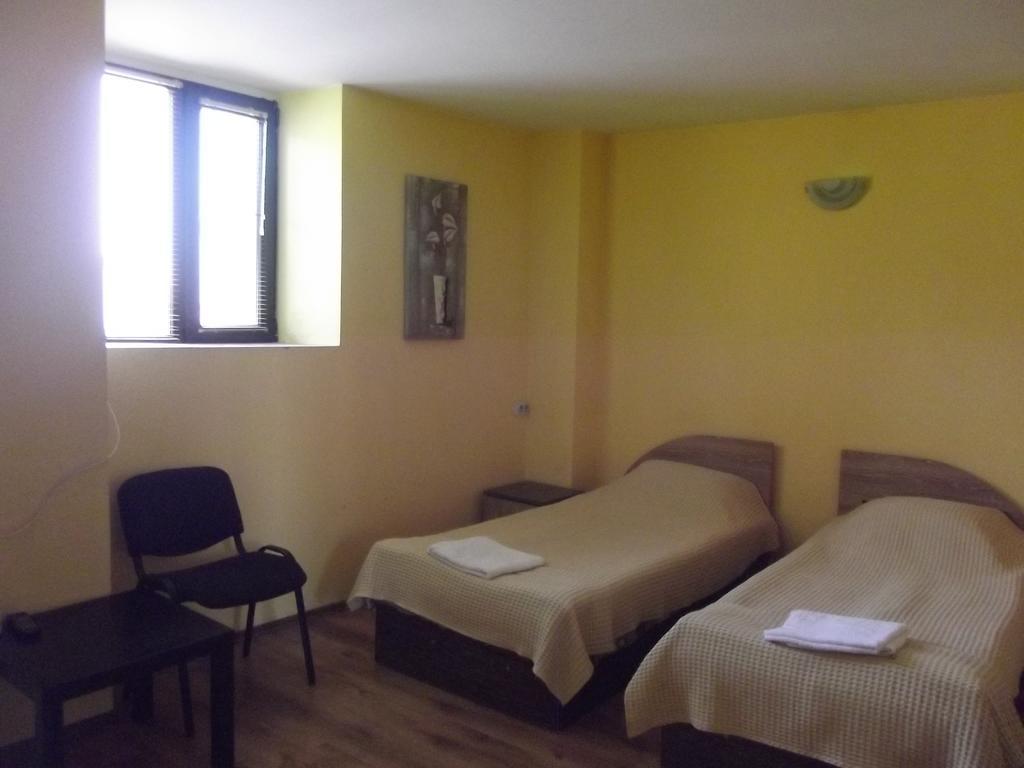 House For Guests And Friends Hotel Svishtov Exterior photo